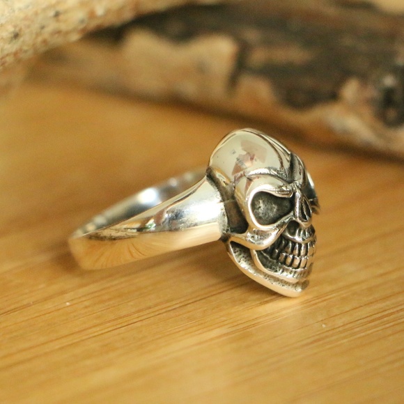 High Quality 925 Sterling Silver Skull Men's Rings - Picture 4 of 8